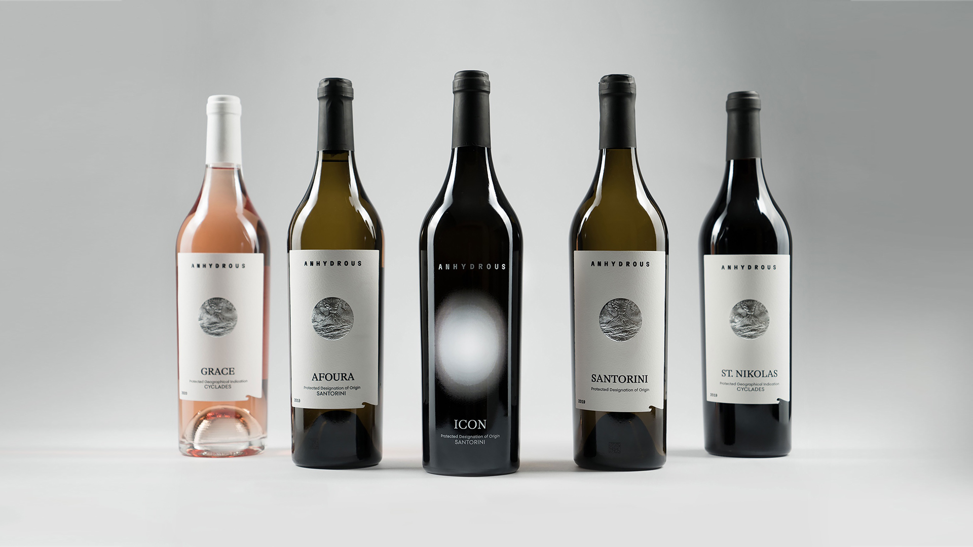 ANHYDROUS-WINERY-WINE-TASTING